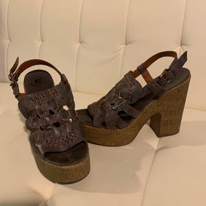 Lucky Brand sandals